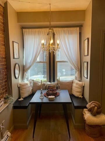 Building Photo - 158 Cottage St