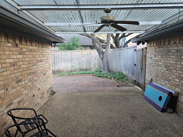Building Photo - 7006 Deloache Ave