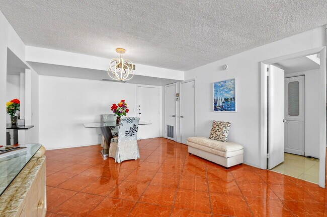 Building Photo - 3456 S Ocean Blvd