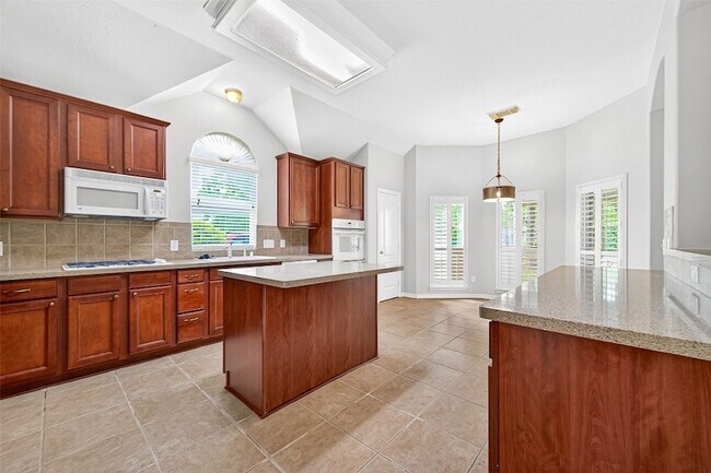 Building Photo - 24919 Corbin Gate Dr