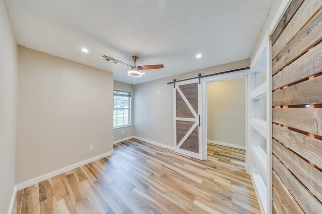 Building Photo - 2515 Cypress Island Dr