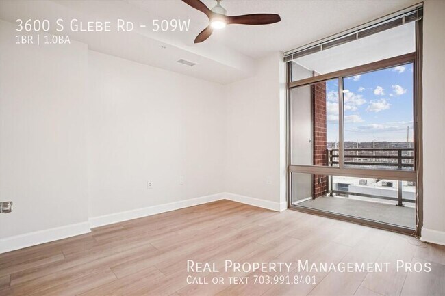 Building Photo - 3600 S Glebe Rd