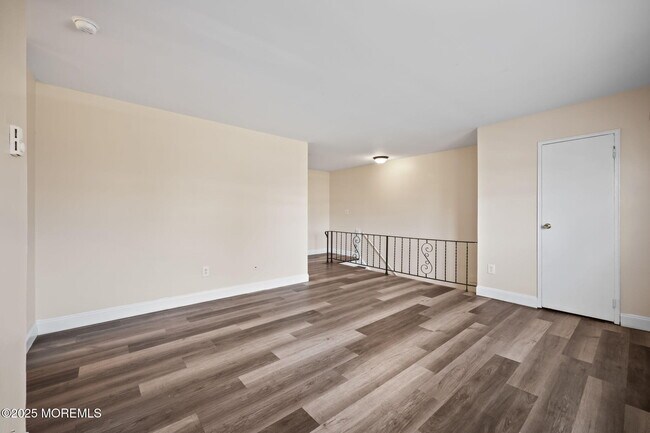 Building Photo - 175 Buckelew Ave