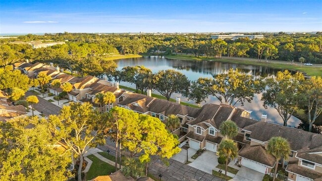 Building Photo - 3058 Overlook Pl