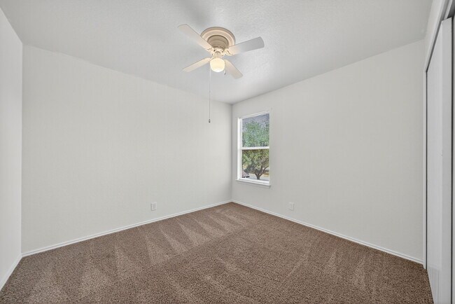 Building Photo - 7719 Mesquite Farm