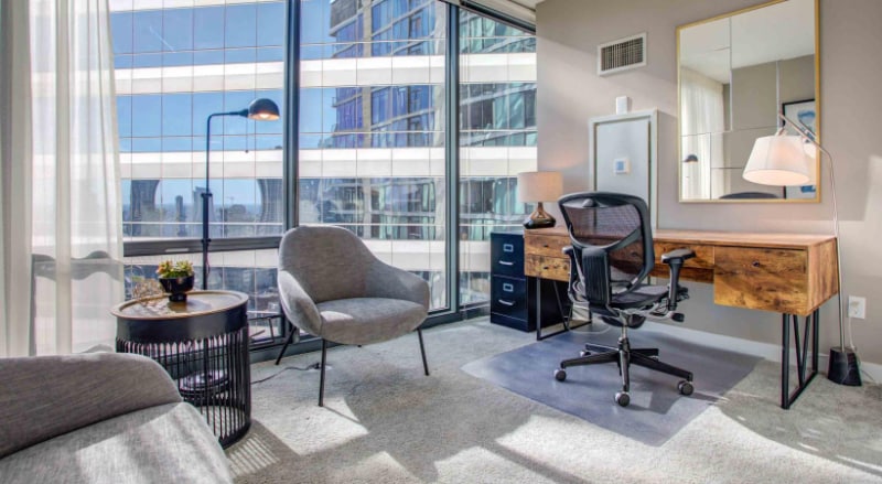 Building Photo - 447 N State St