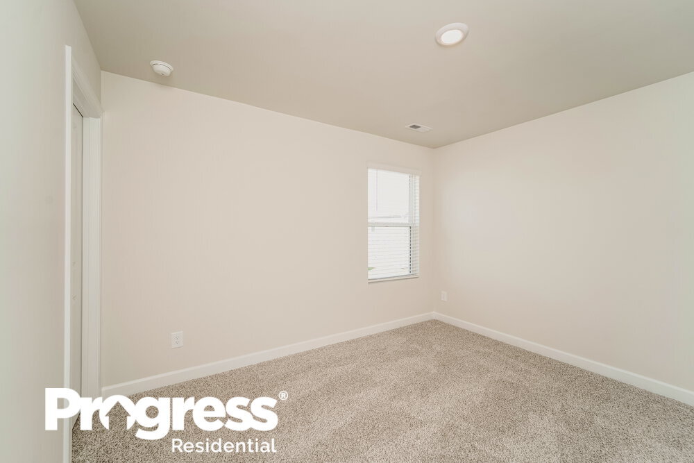 Building Photo - 14220 Laughing Gull Dr