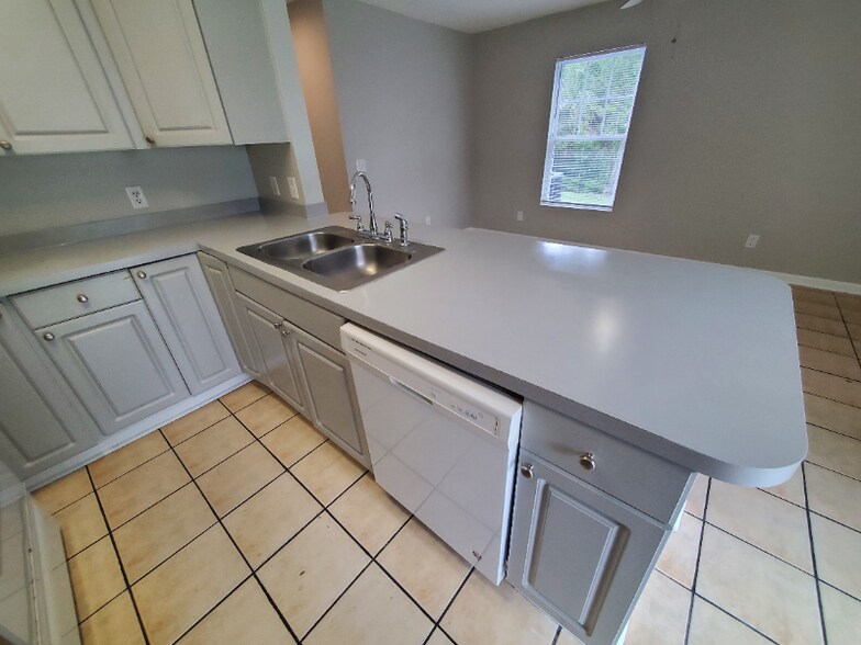 Building Photo - 4093 Mica Ave