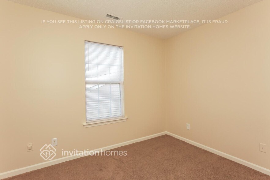 Building Photo - 2003 Salmon River Dr