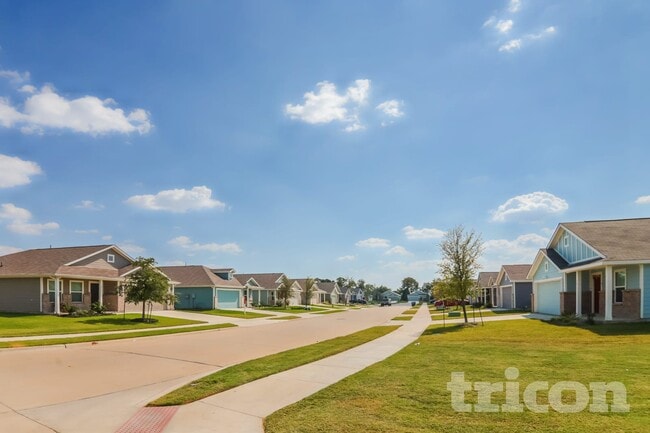 Building Photo - 1637 Baugh St