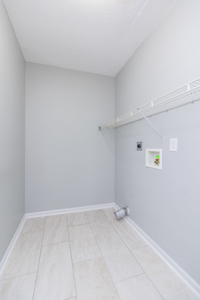 Building Photo - 111 Santa Monica Dr