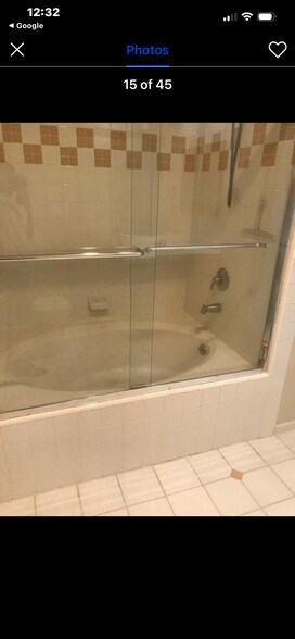 Building Photo - 10790 Rose Ave