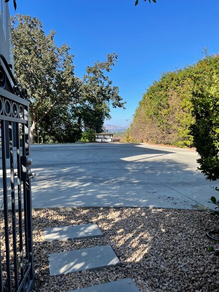Patio gate to parking - 5033 Campo Rd