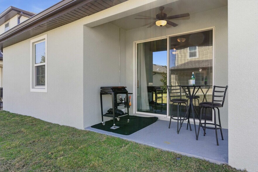 Building Photo - 7825 Somersworth Dr