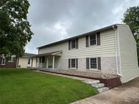 Building Photo - 2510 Woodsage Dr