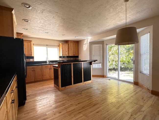 Building Photo - Great Lehi home Available Soon!