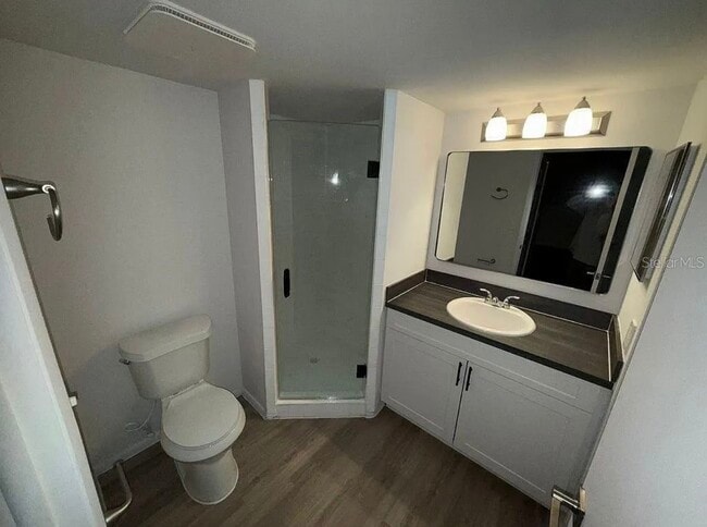 Building Photo - 5313 Summerlin Rd