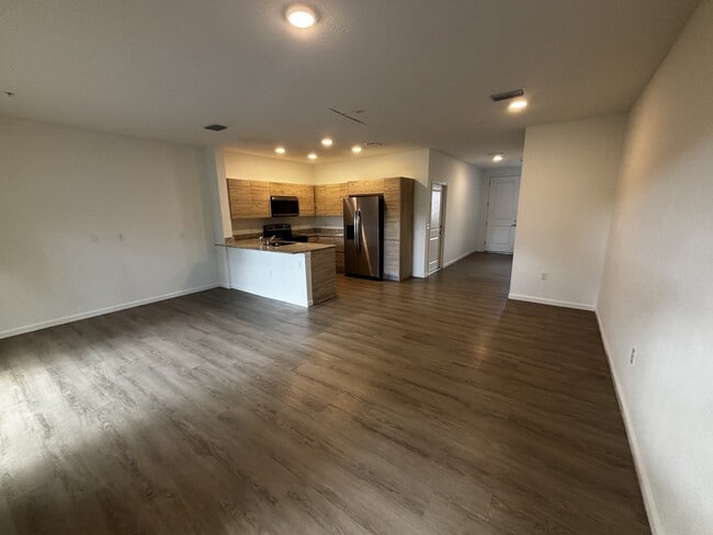 Building Photo - 1209 Southstation Pl