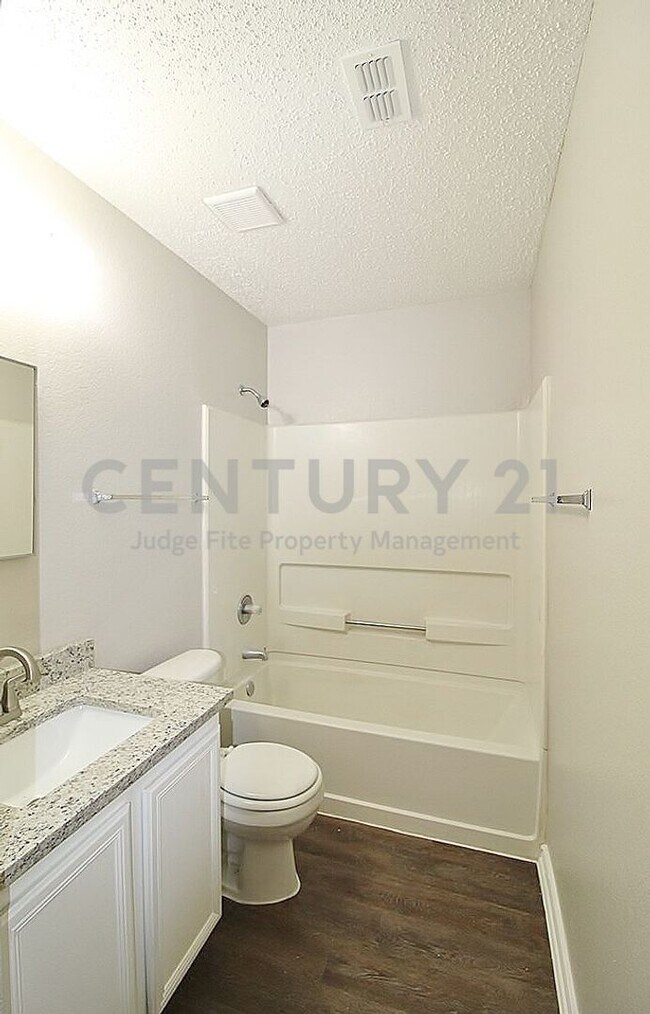 Building Photo - Beautiful 3/2/2 in Cedar Hill For Rent!