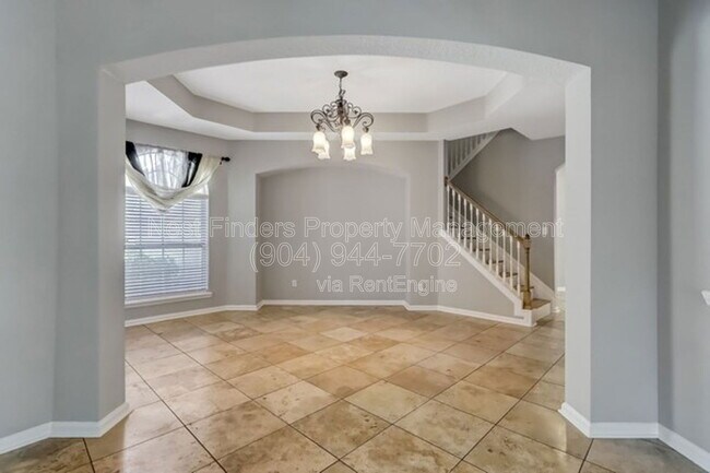 Building Photo - 6132 White Tip Rd