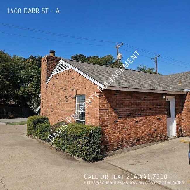 Building Photo - 1400 Darr St