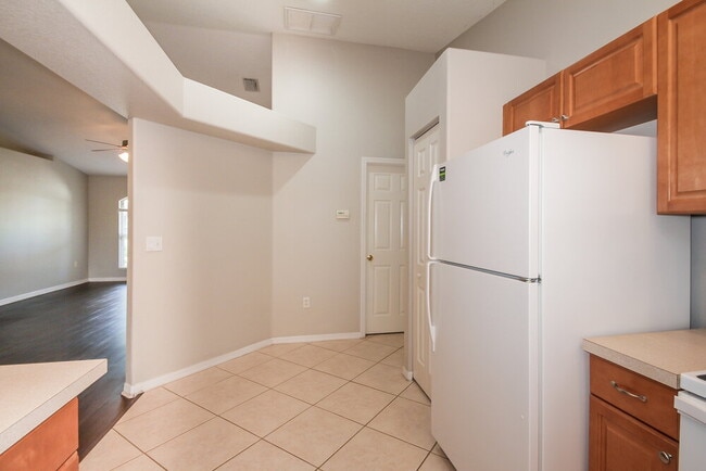 Building Photo - 6732 65th Terrace E