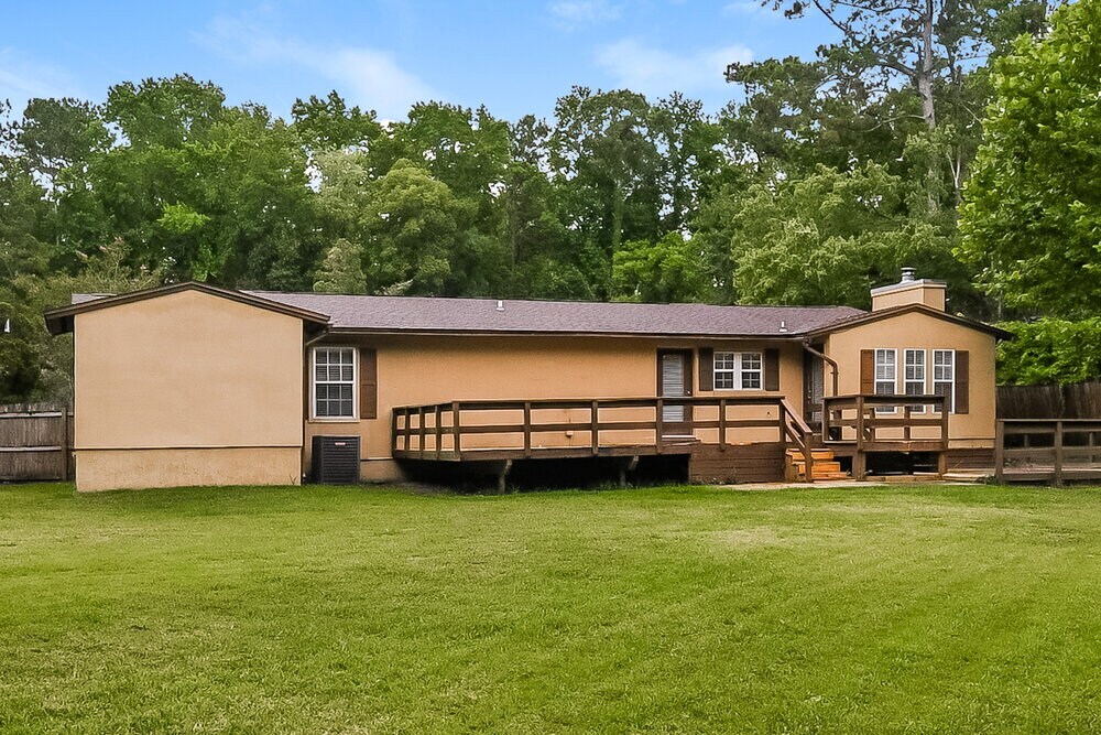 Building Photo - 8109 Grampell Dr