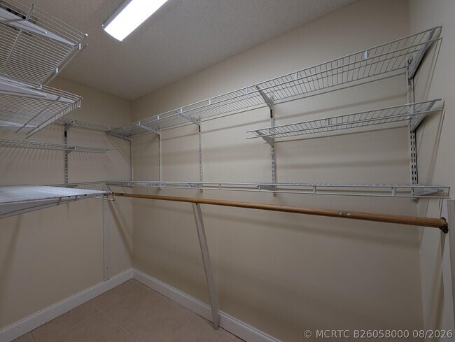Building Photo - 3830 Coral Tree Cir