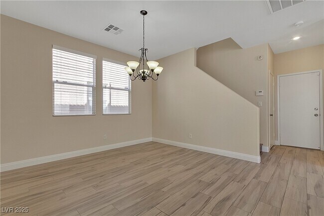 Building Photo - 11169 Sandrone Ave
