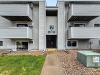 Building Photo - 10150 E Virginia Ave