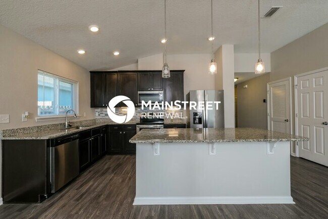 Building Photo - 4 Bedroom Pet-Friendly Home in Yulee, FL with Main Street Renewal