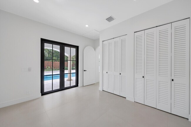 Building Photo - 1107 Periwinkle Ln