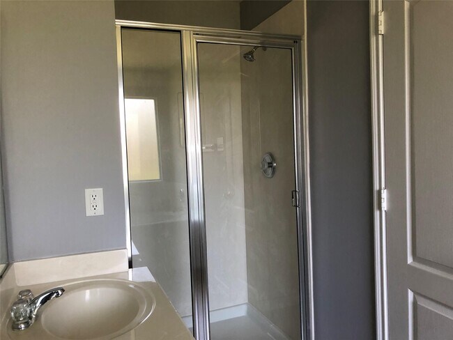 Building Photo - 11119 Mooring Ridge Ln