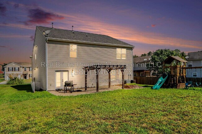 Building Photo - 10805 Dry Stone Dr