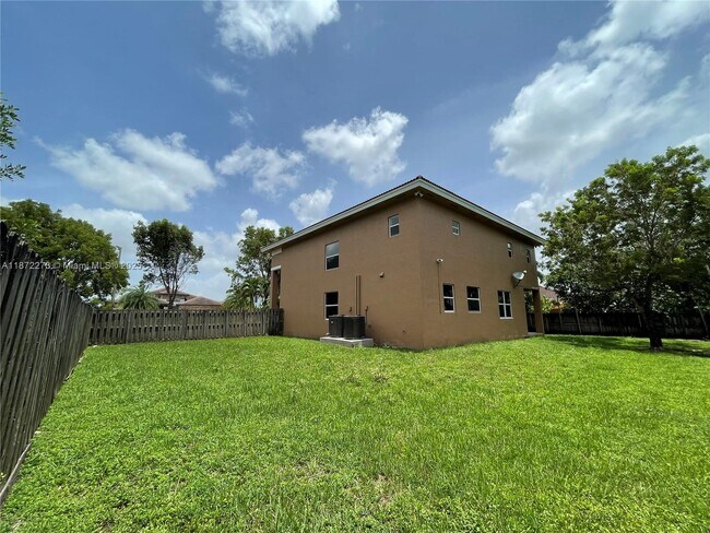 Building Photo - 15810 SW 45th St