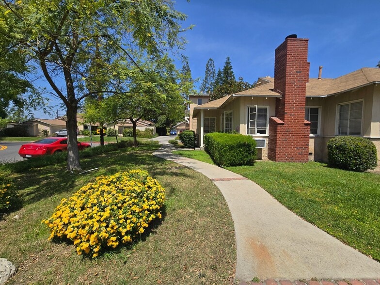 Building Photo - 7254 Allott Ave