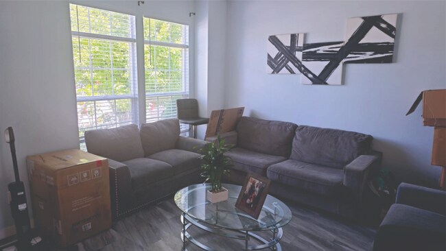 Building Photo - 4851 W Cold Springs Cir