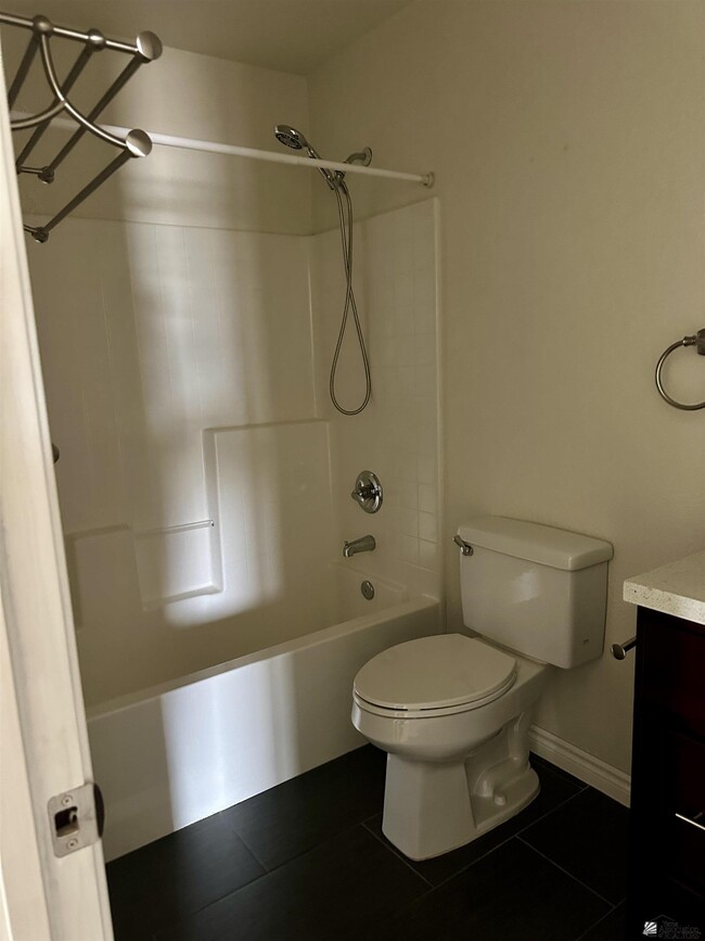 Building Photo - 10266 S Tornado Ave