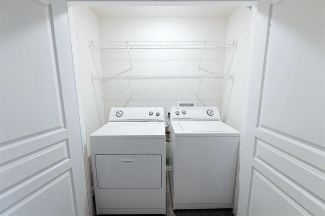 Building Photo - 9900 McNeil Dr