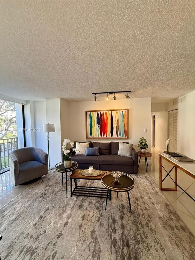 Building Photo - 17011 N Bay Rd