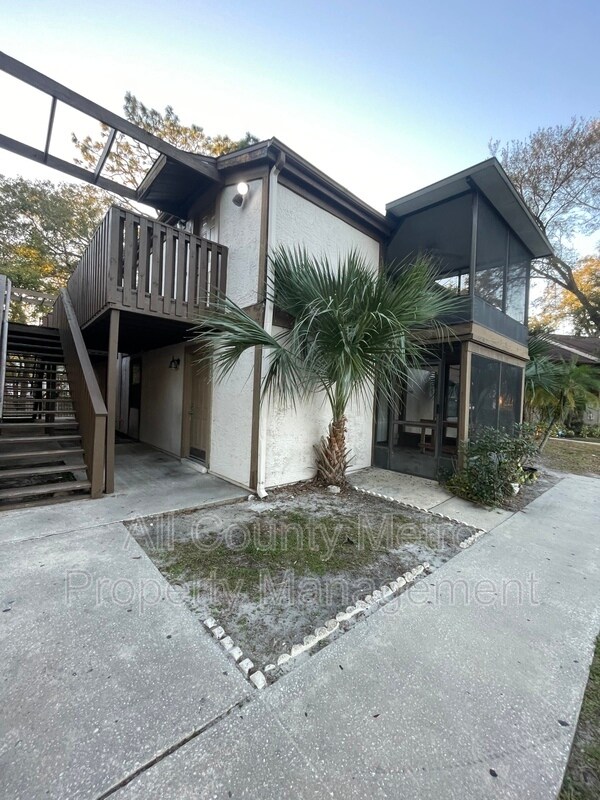 Primary Photo - 4932 Sanoma Village