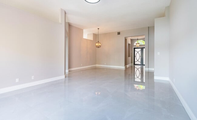 Building Photo - 12843 NW 18th Ct