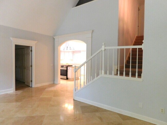 Building Photo - 49 Widewater Rd