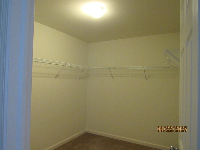 Building Photo - 410 S Jade Ln