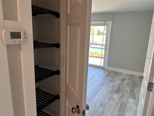 Building Photo - 440 50th Ave N