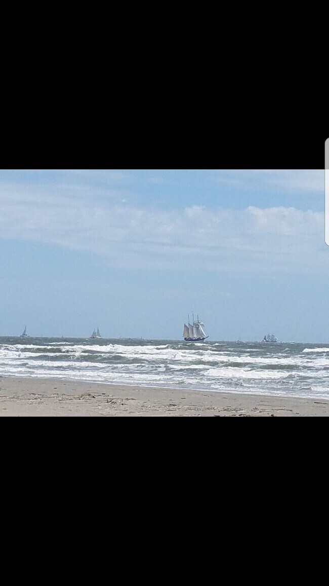 Building Photo - 215 Postoffice St