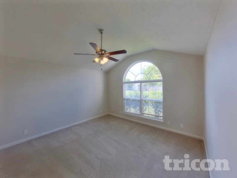 Building Photo - 3310 Perlino Dr