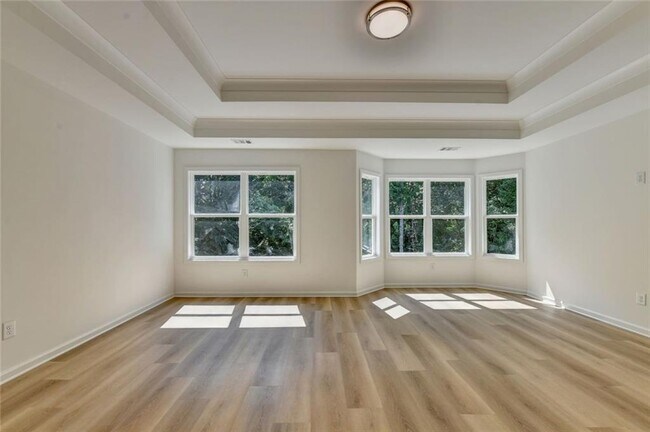 Building Photo - 9135 Fox Trail Ln