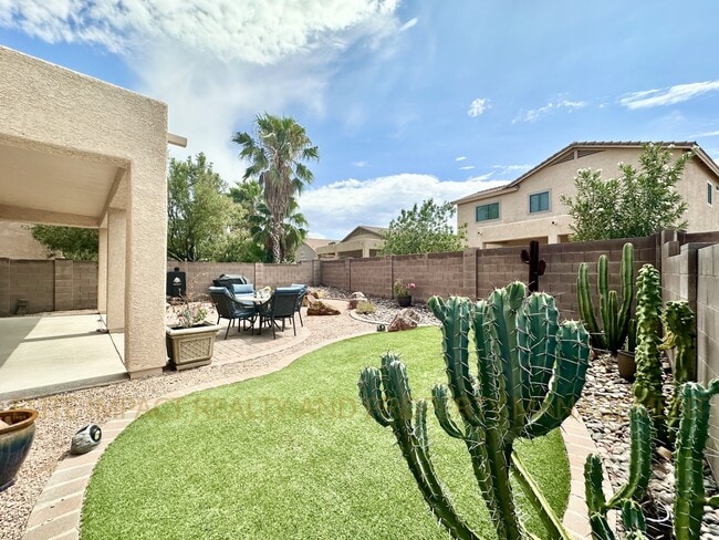 Building Photo - 10582 S Margie Pl