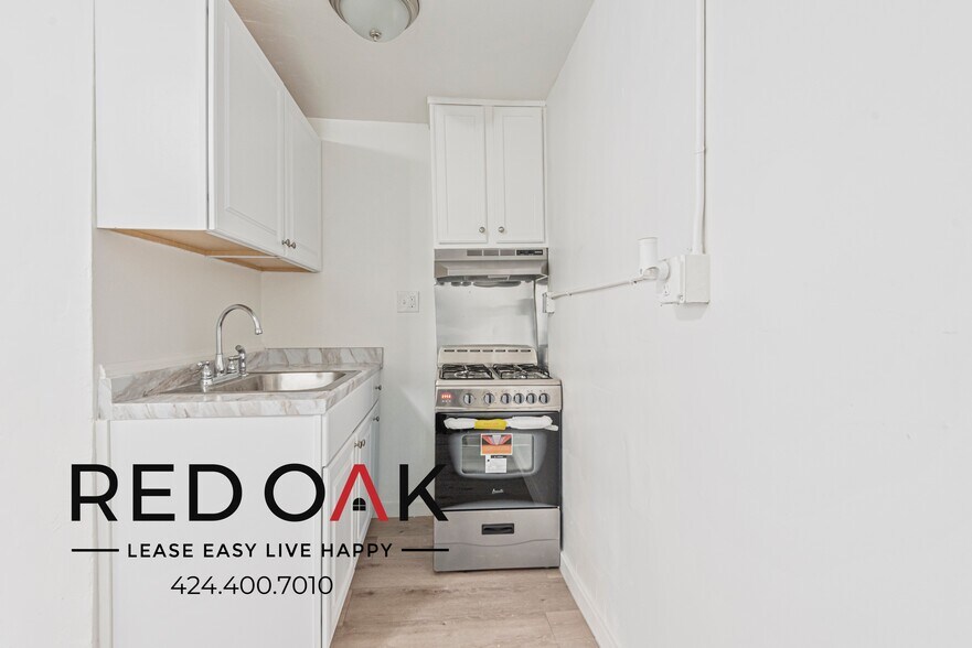 Building Photo - 463 S Bixel St